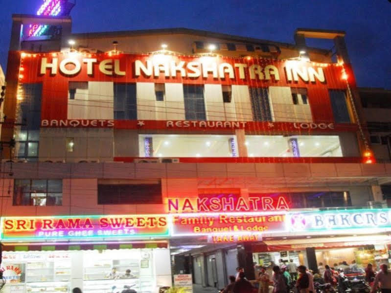 Oyo 13494 Hotel Nakshatra Inn Hyderabad Eksteriør bilde