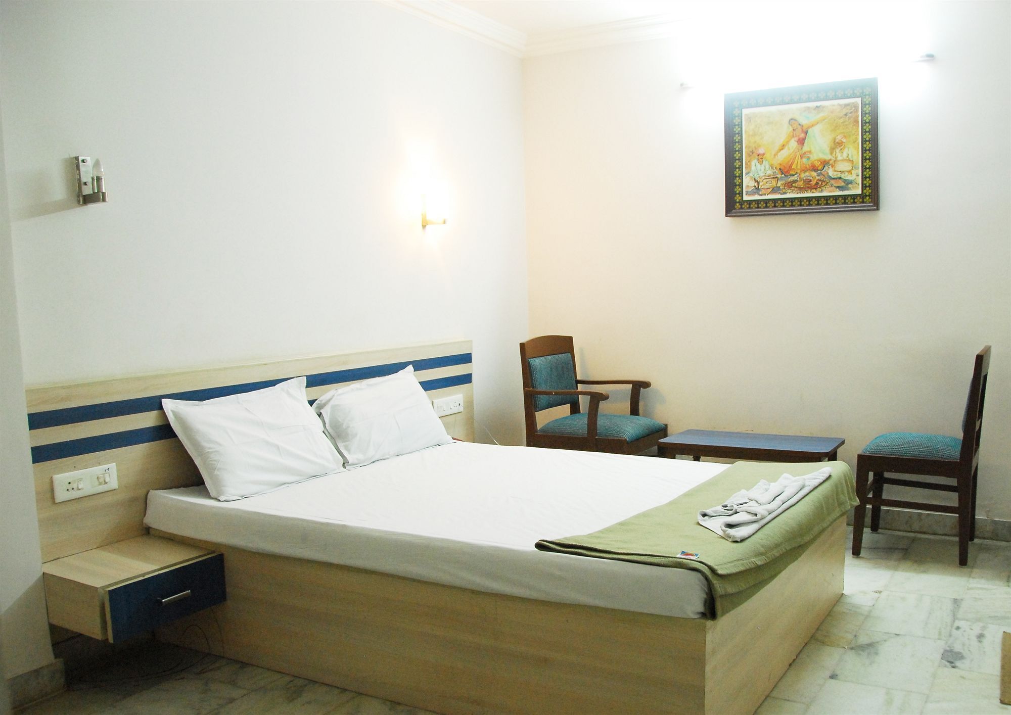 Oyo 13494 Hotel Nakshatra Inn Hyderabad Eksteriør bilde